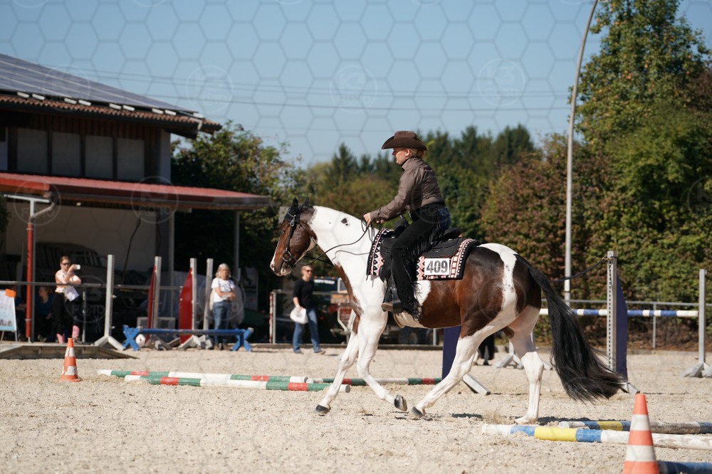 s_A_907807.JPG